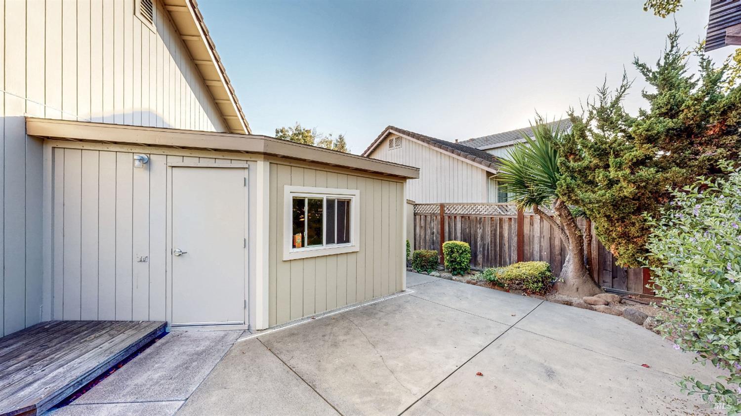 7305 Roxanne Lane Rohnert Park CA 94928