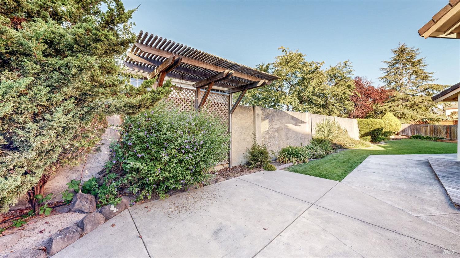 7305 Roxanne Lane Rohnert Park CA 94928
