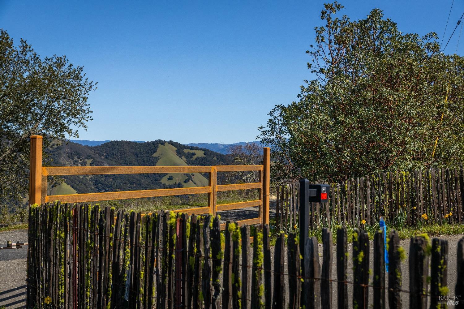 13700 Rockpile Road Geyserville CA 95441