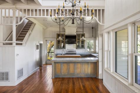 13700 Rockpile Road Geyserville CA 95441