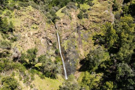 13700 Rockpile Road Geyserville CA 95441