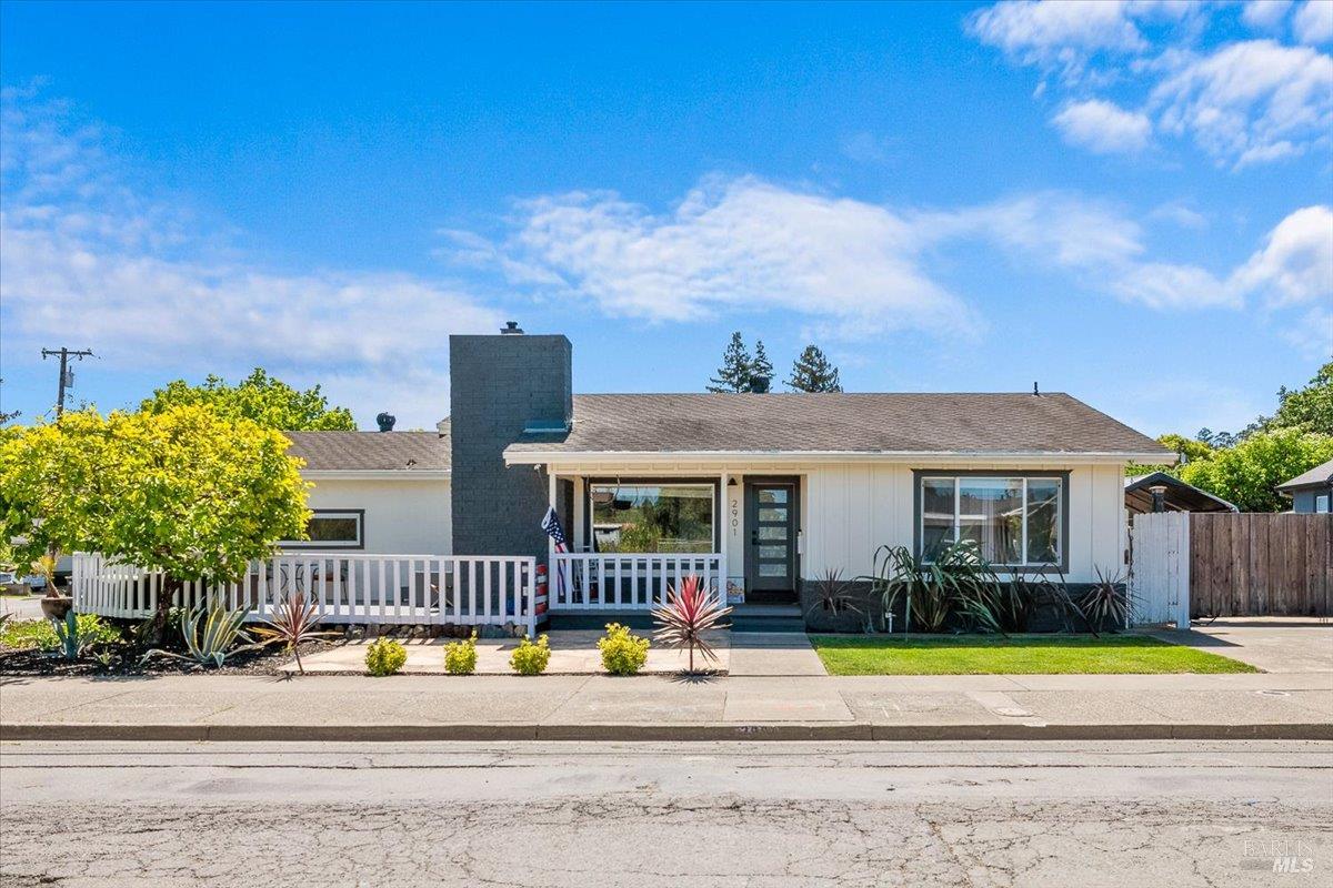 2901 Laurel Street Napa CA 94558