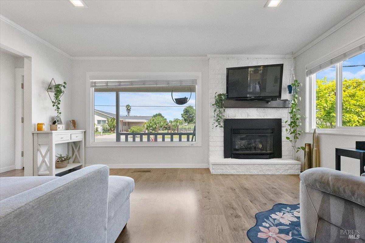 2901 Laurel Street Napa CA 94558