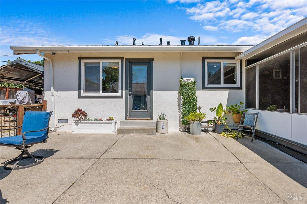 2901 Laurel Street Napa CA 94558