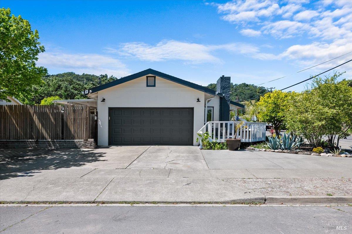 2901 Laurel Street Napa CA 94558