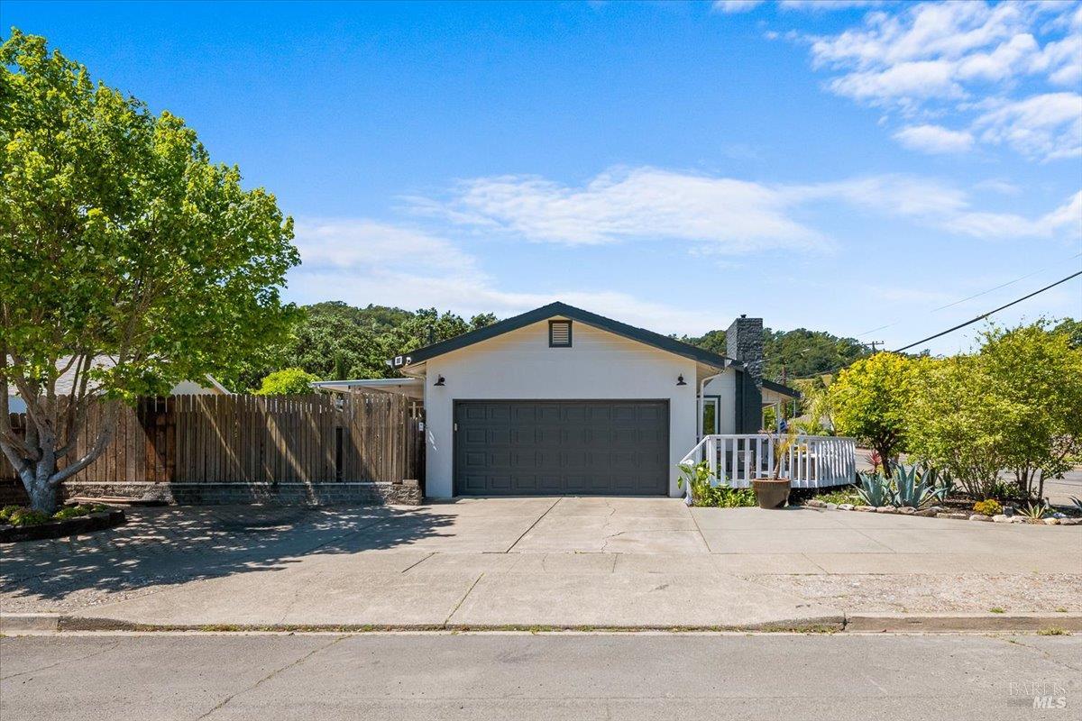 2901 Laurel Street Napa CA 94558