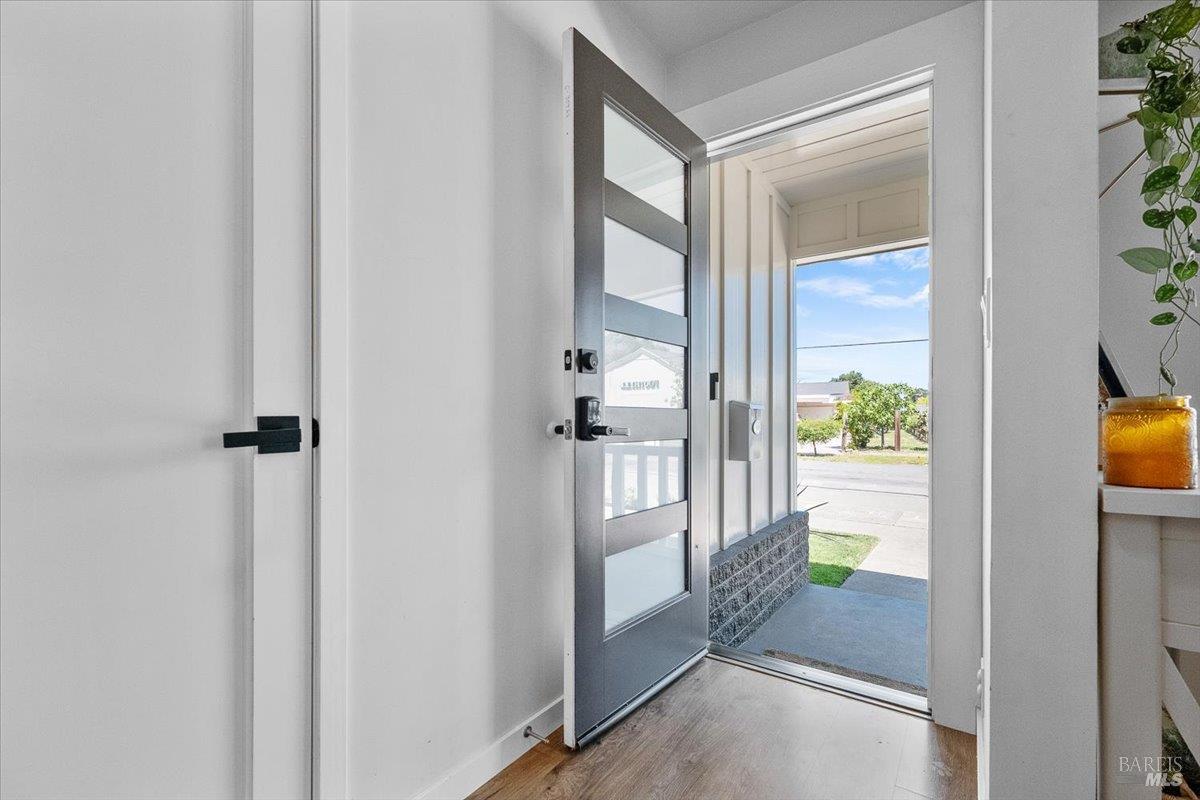 2901 Laurel Street Napa CA 94558