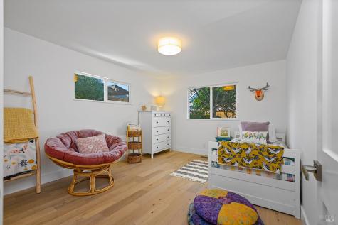 716 University Street Healdsburg CA 95448