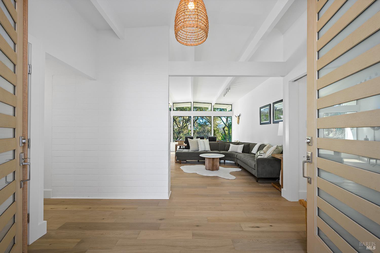 716 University Street Healdsburg CA 95448