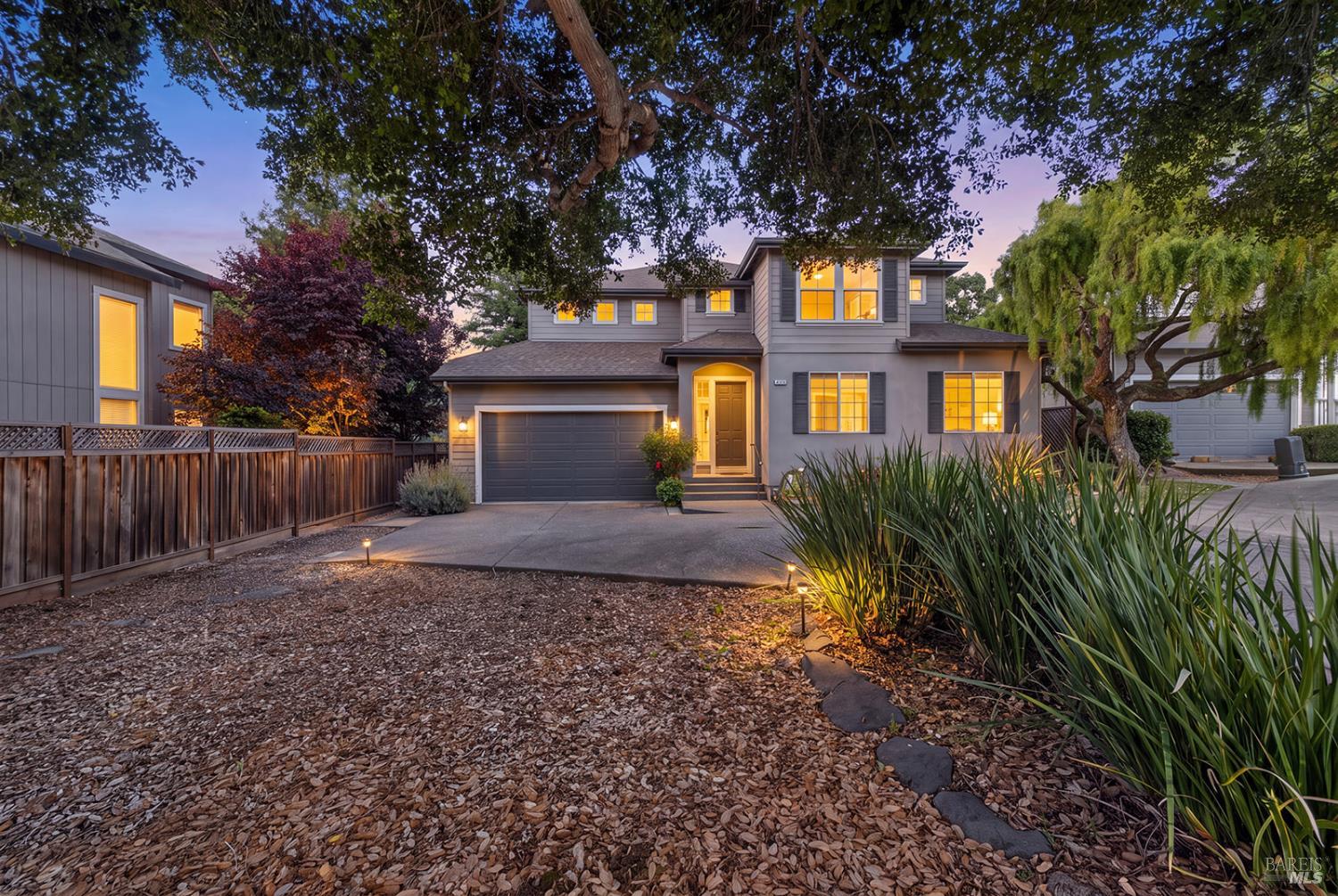 1868 Lornadell Lane Santa Rosa CA 95405