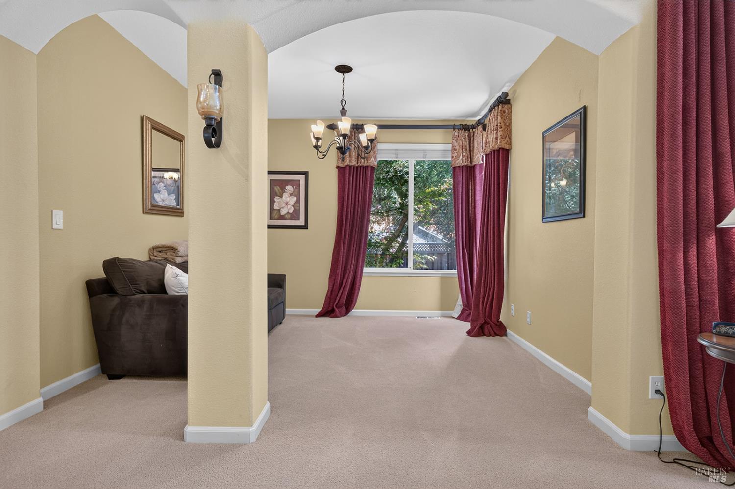 1868 Lornadell Lane Santa Rosa CA 95405