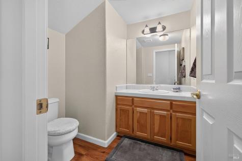 1868 Lornadell Lane Santa Rosa CA 95405