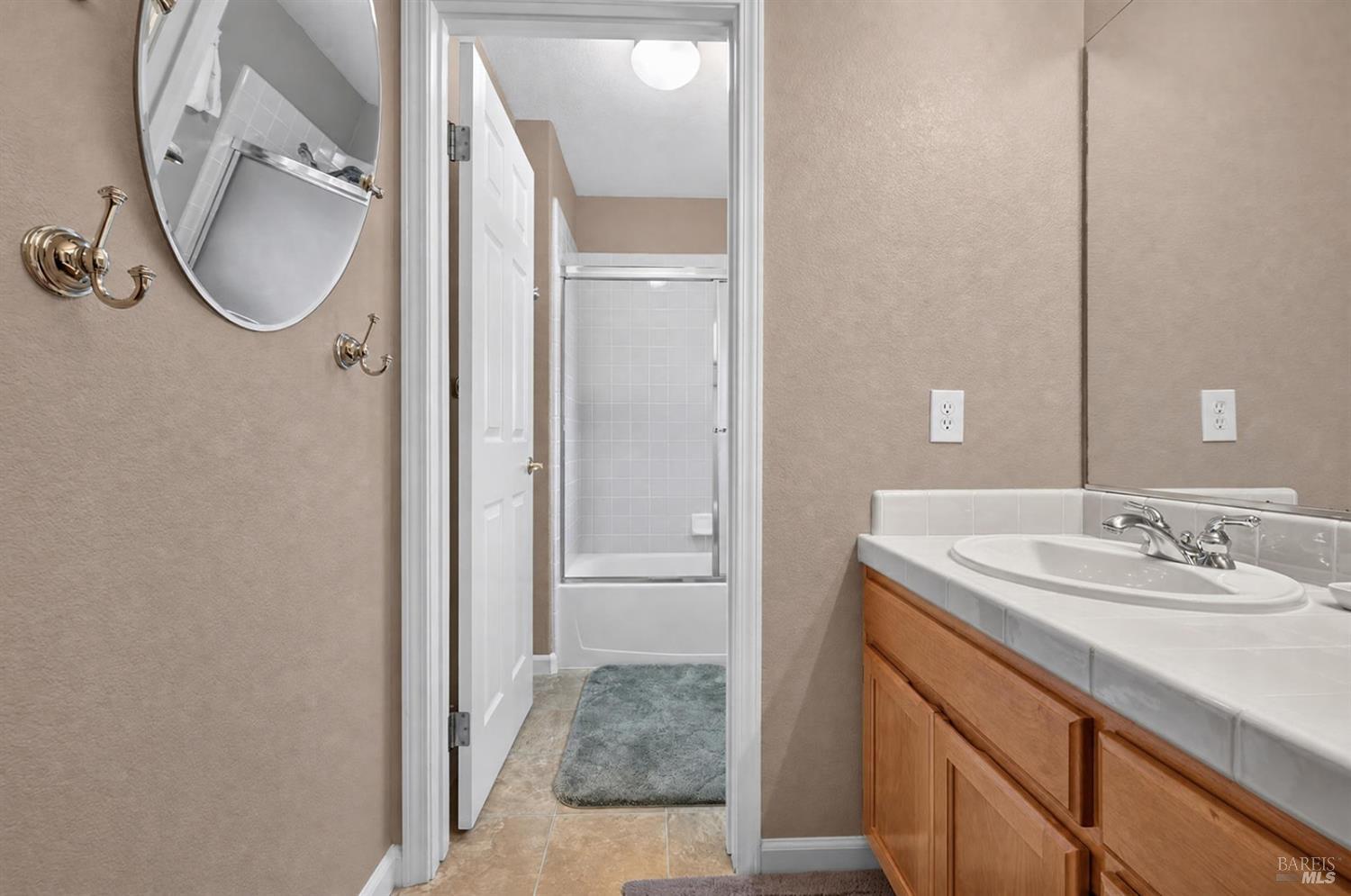 1868 Lornadell Lane Santa Rosa CA 95405
