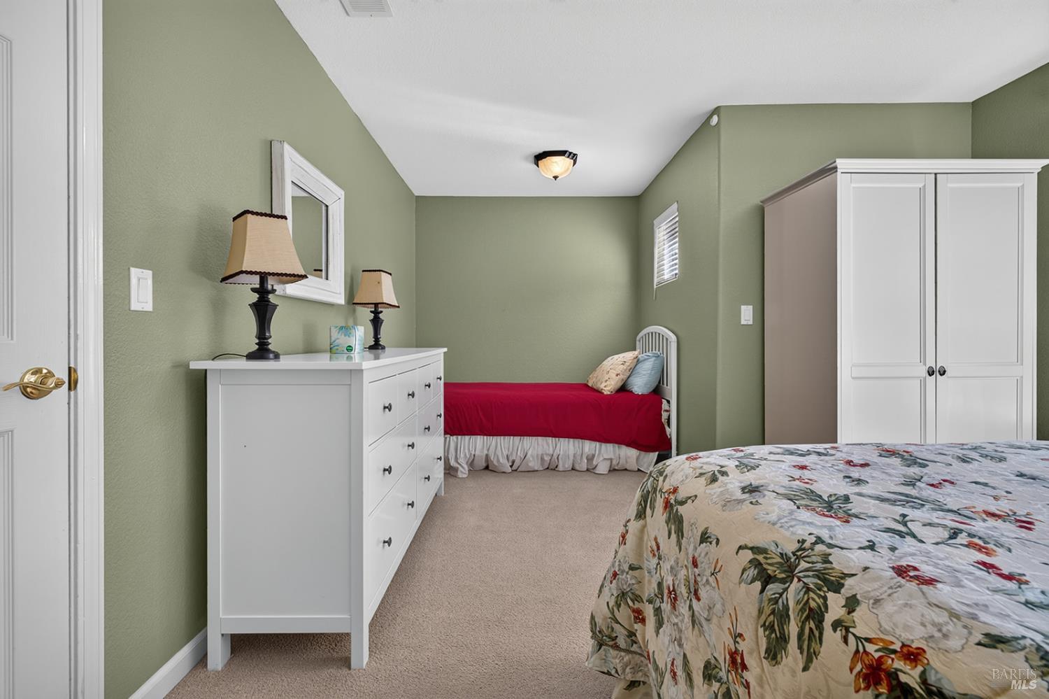 1868 Lornadell Lane Santa Rosa CA 95405