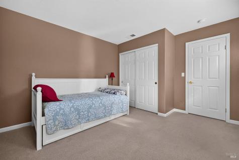 1868 Lornadell Lane Santa Rosa CA 95405