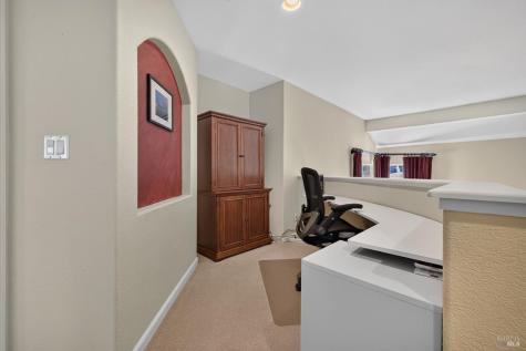 1868 Lornadell Lane Santa Rosa CA 95405