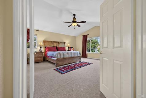 1868 Lornadell Lane Santa Rosa CA 95405