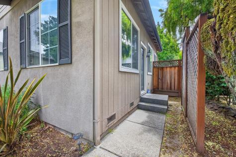 1868 Lornadell Lane Santa Rosa CA 95405