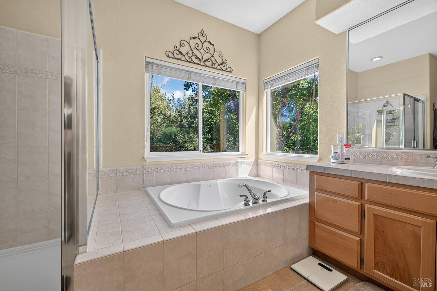 1868 Lornadell Lane Santa Rosa CA 95405