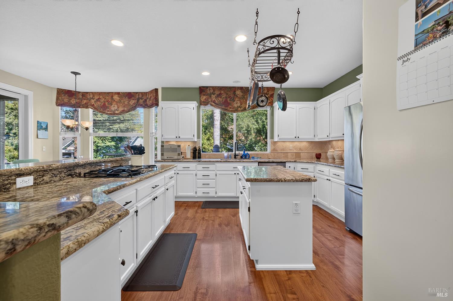 1868 Lornadell Lane Santa Rosa CA 95405