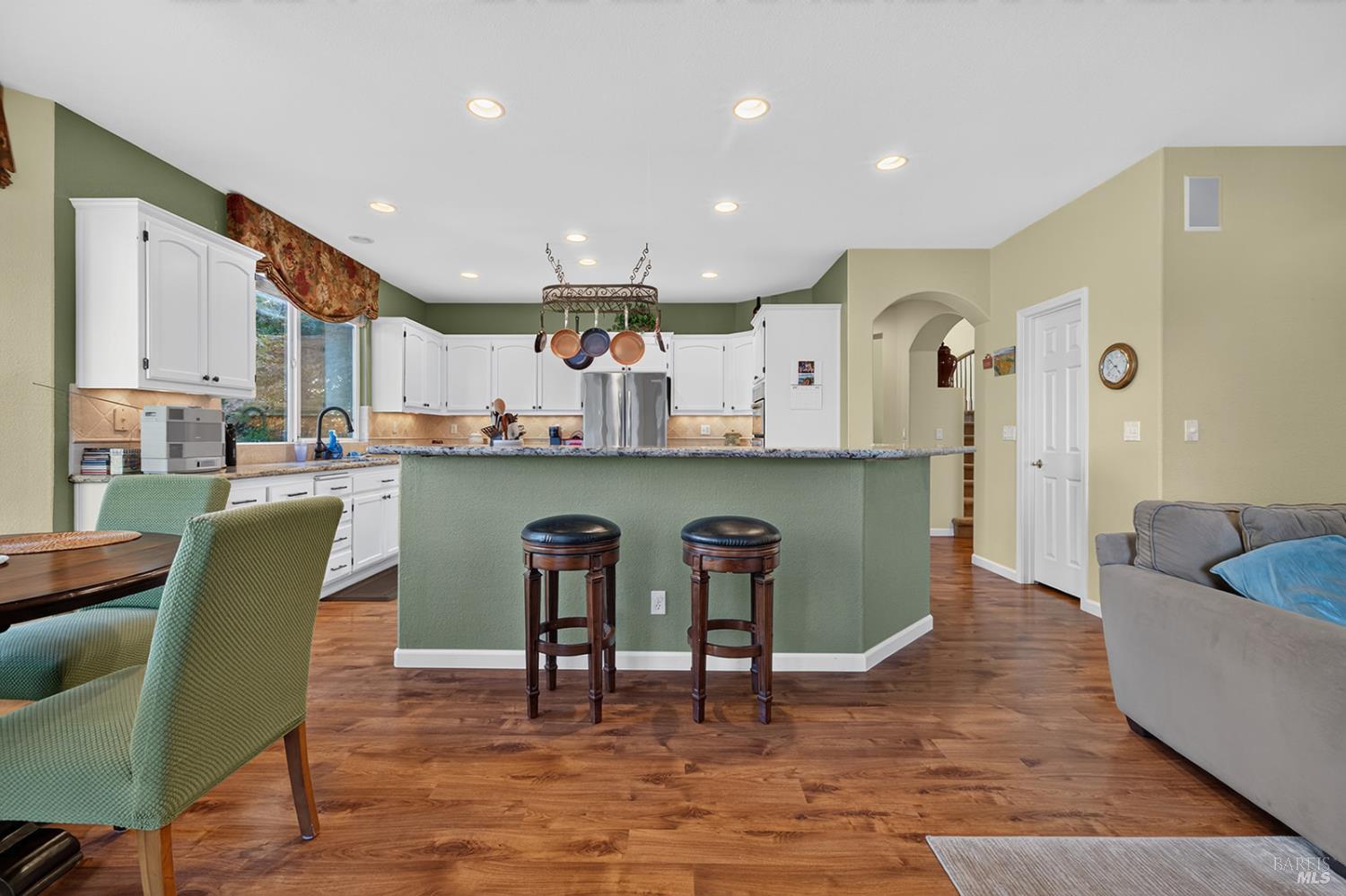 1868 Lornadell Lane Santa Rosa CA 95405