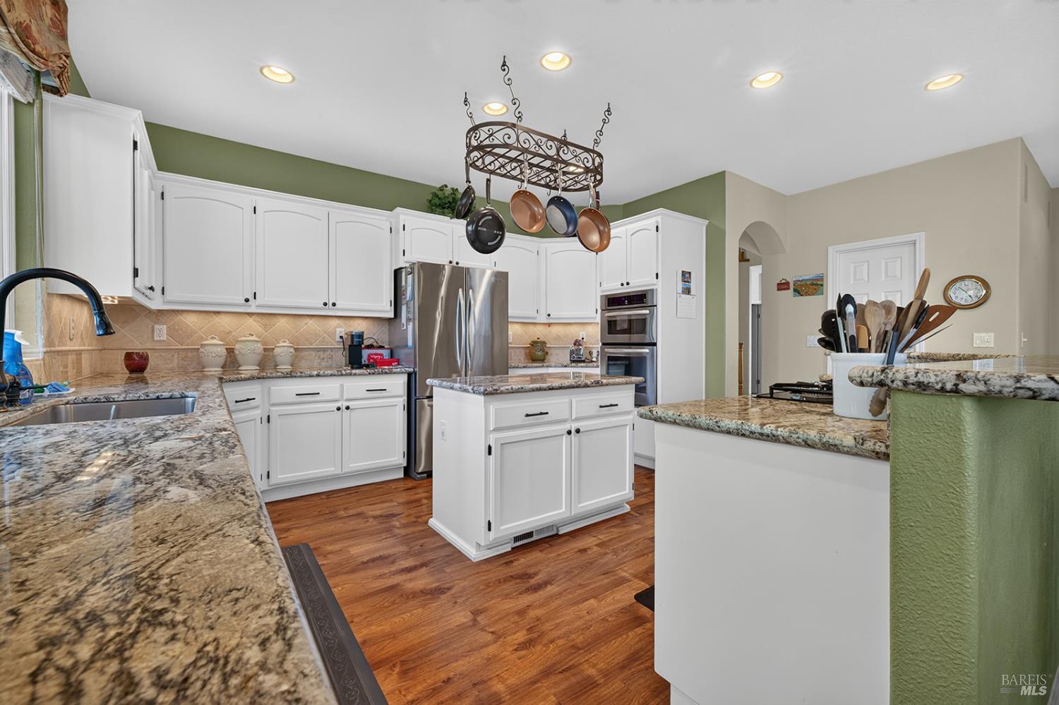 1868 Lornadell Lane Santa Rosa CA 95405