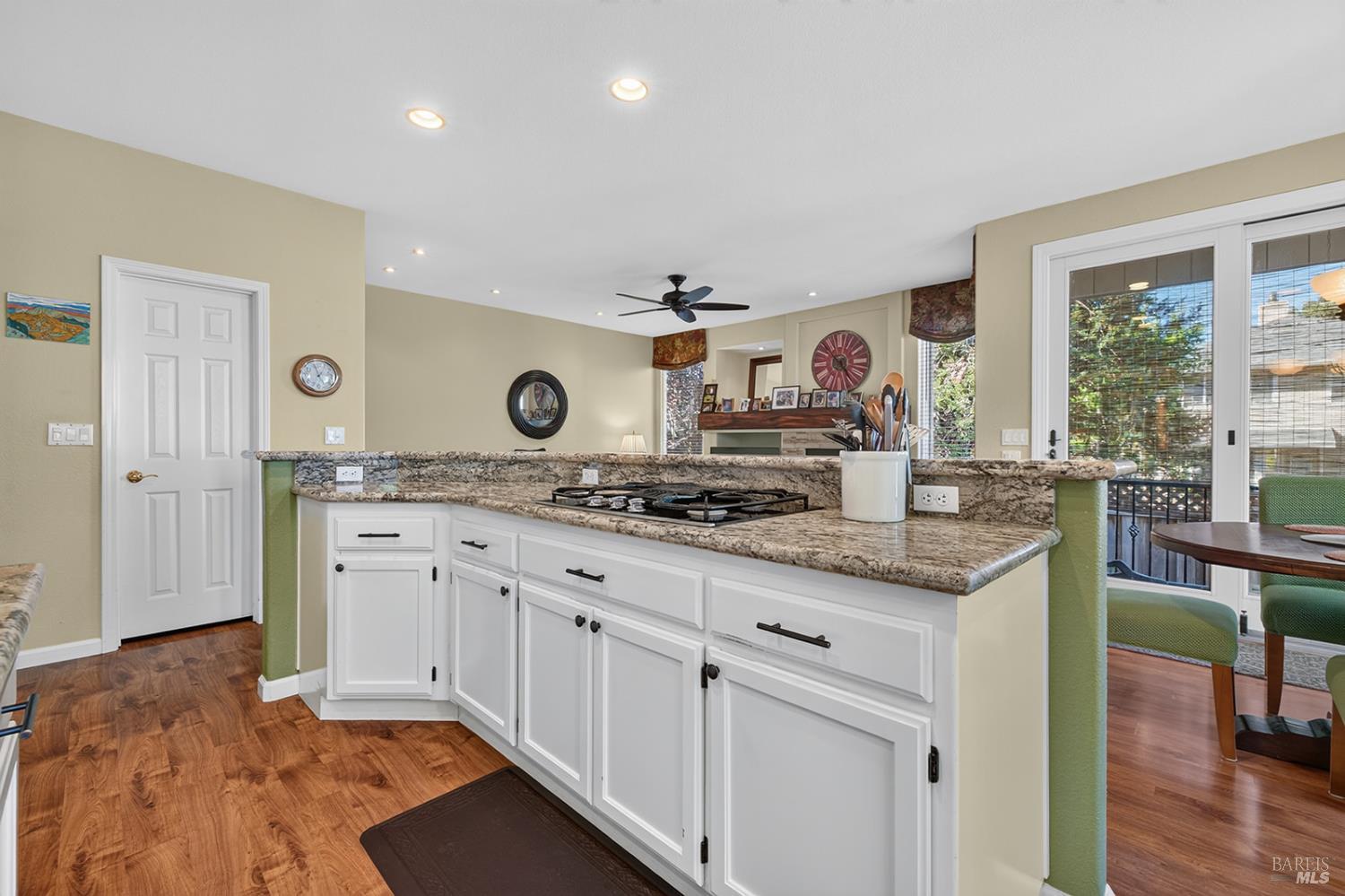 1868 Lornadell Lane Santa Rosa CA 95405