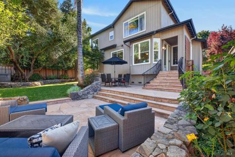 1868 Lornadell Lane Santa Rosa CA 95405