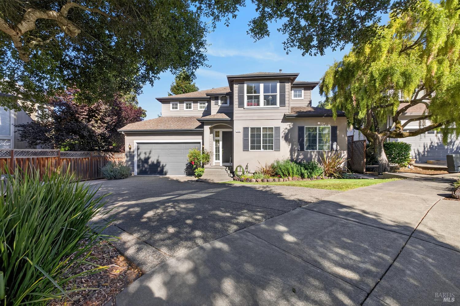 1868 Lornadell Lane Santa Rosa CA 95405