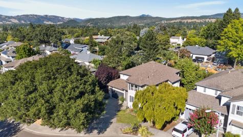1868 Lornadell Lane Santa Rosa CA 95405
