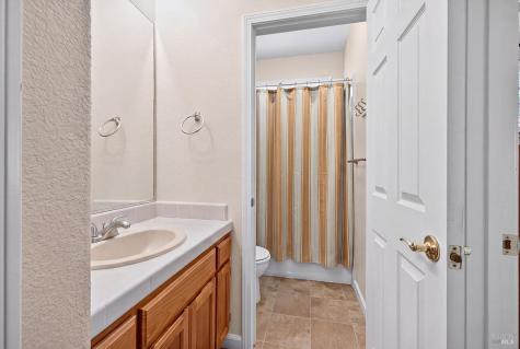 1868 Lornadell Lane Santa Rosa CA 95405