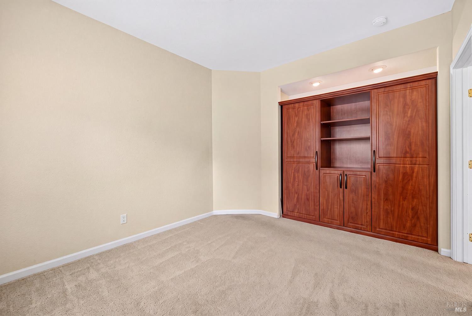 1868 Lornadell Lane Santa Rosa CA 95405