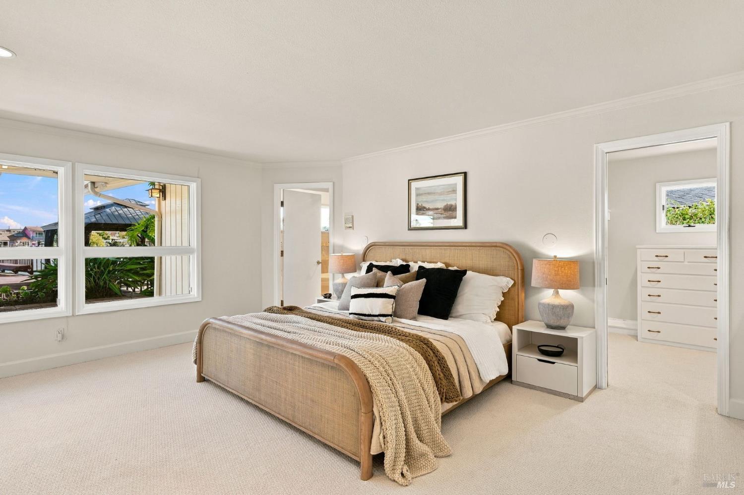 16 Aqua Vista Drive San Rafael CA 94901