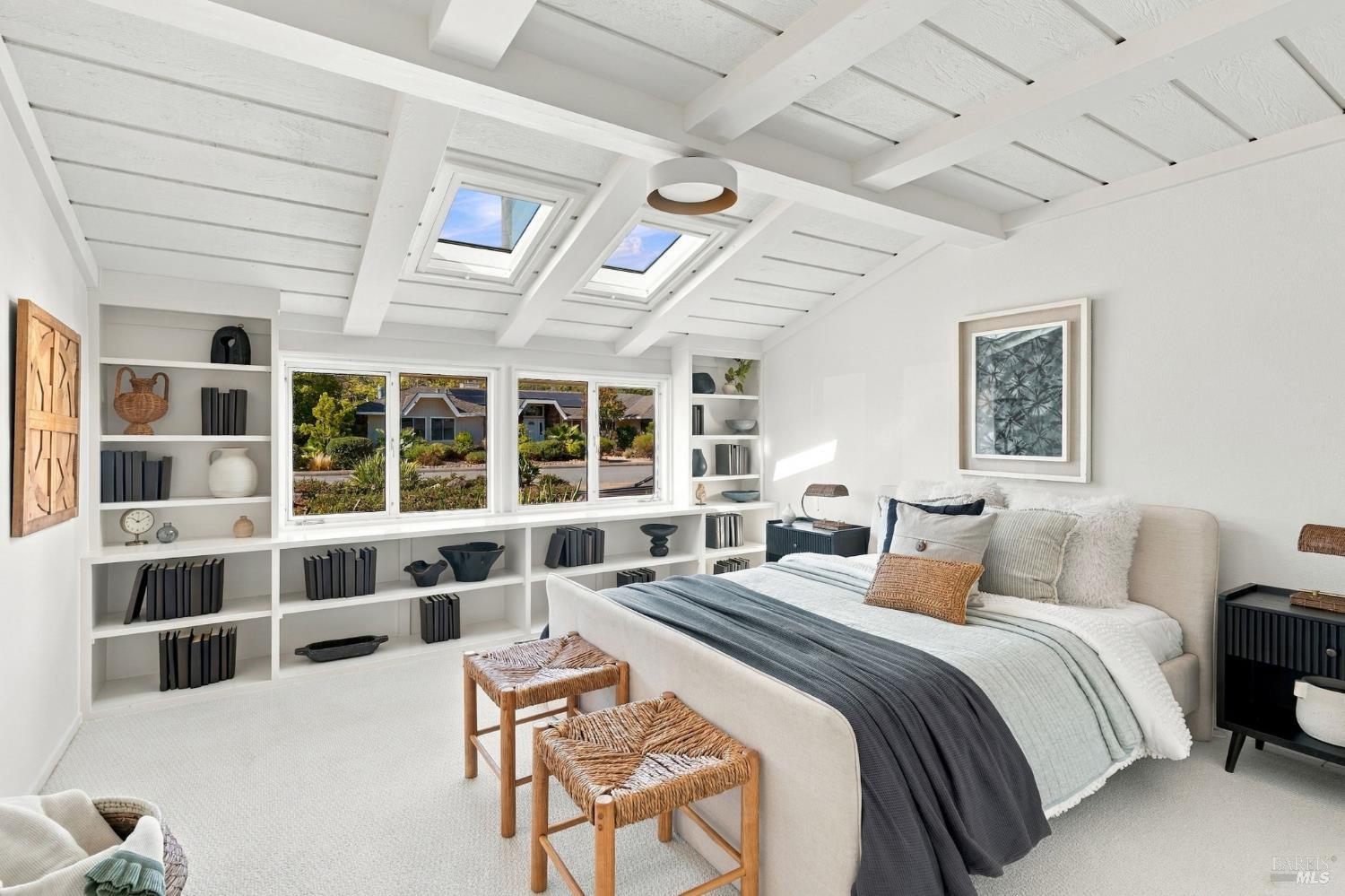 16 Aqua Vista Drive San Rafael CA 94901