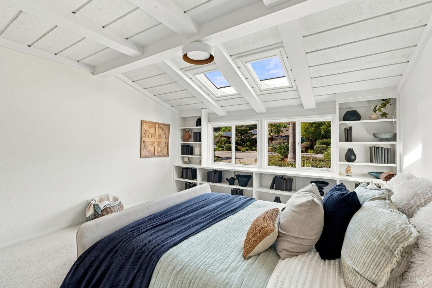 16 Aqua Vista Drive San Rafael CA 94901