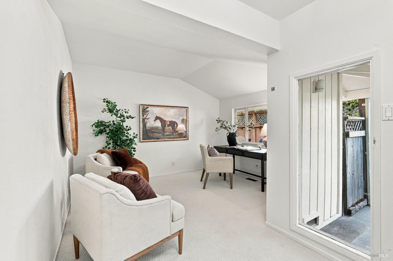 16 Aqua Vista Drive San Rafael CA 94901