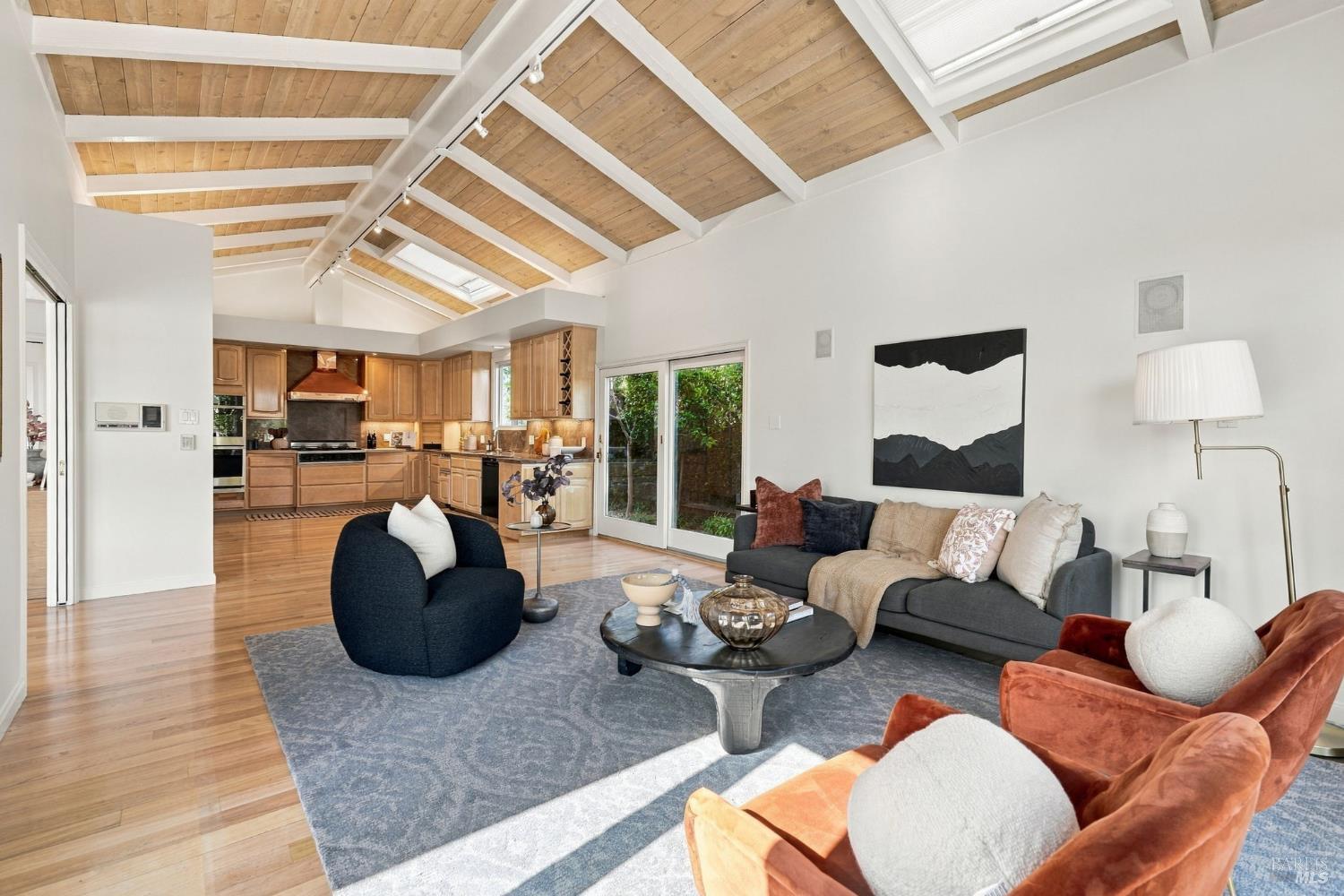 16 Aqua Vista Drive San Rafael CA 94901