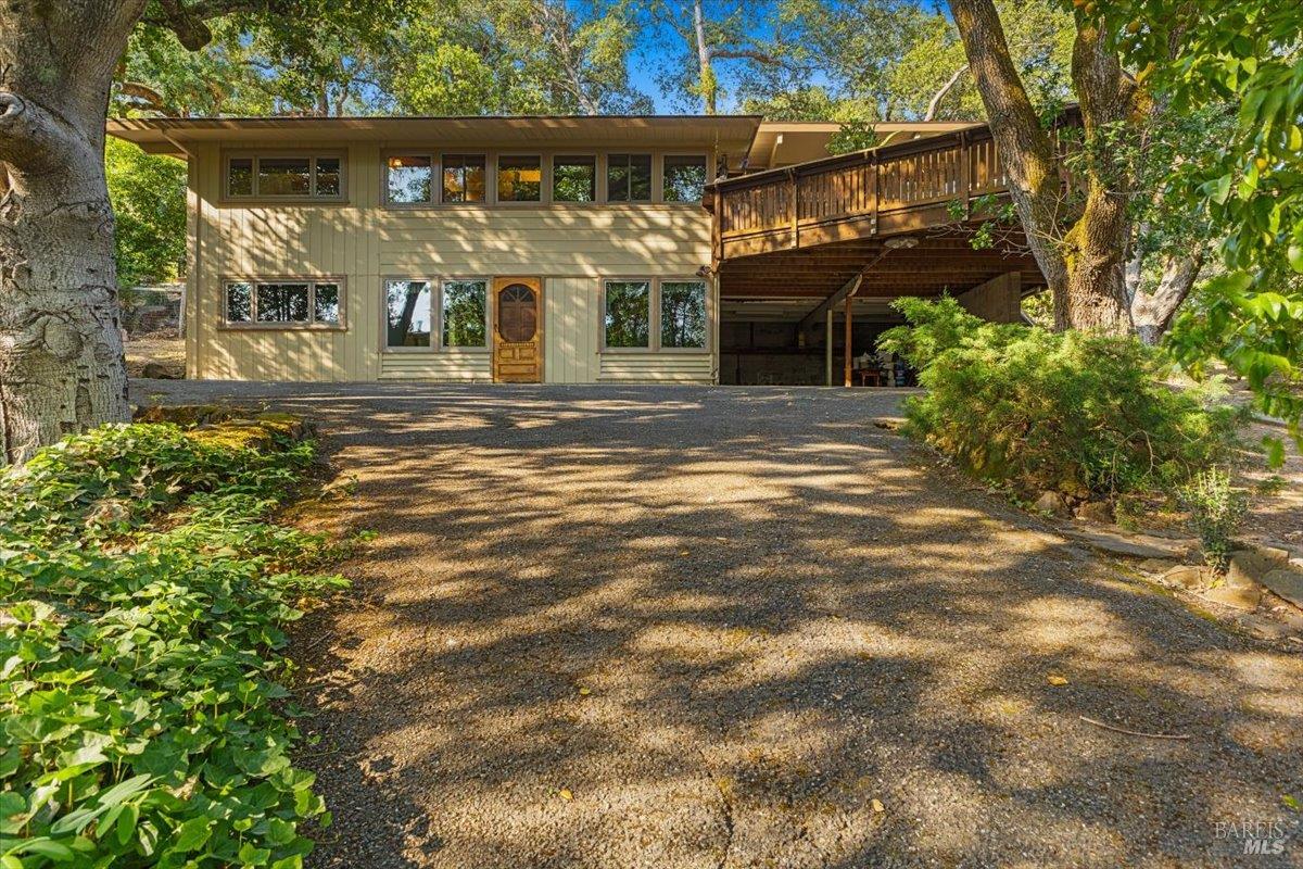 2137 Hyland Court Santa Rosa CA 95404
