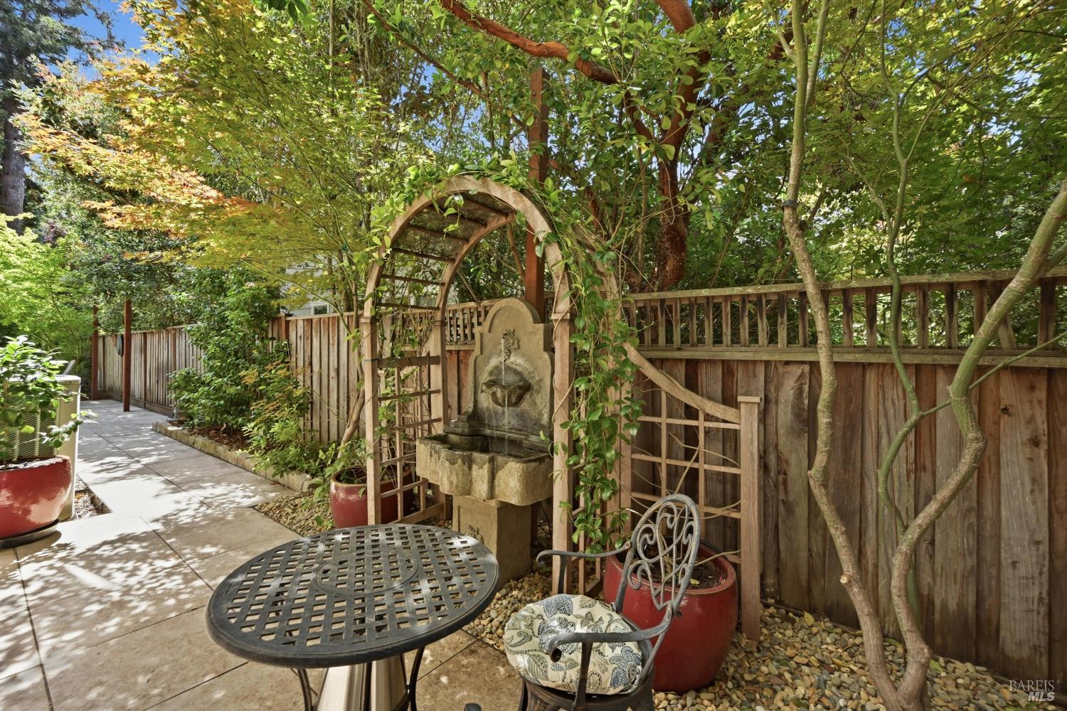 1986 Walden Lane Napa CA 94558