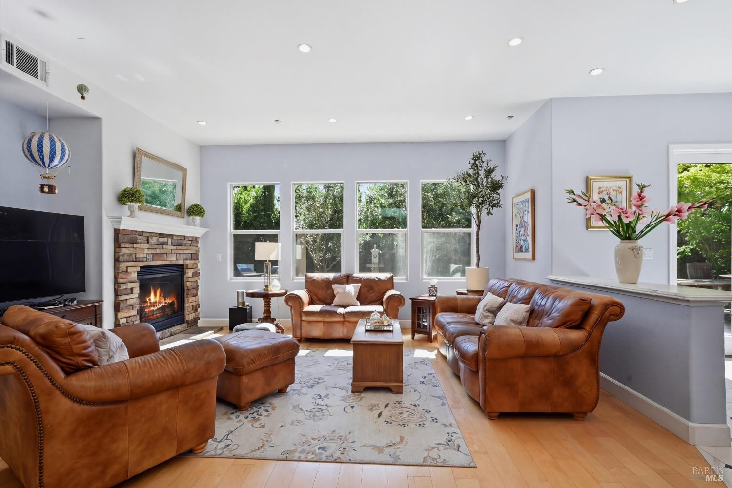1986 Walden Lane Napa CA 94558