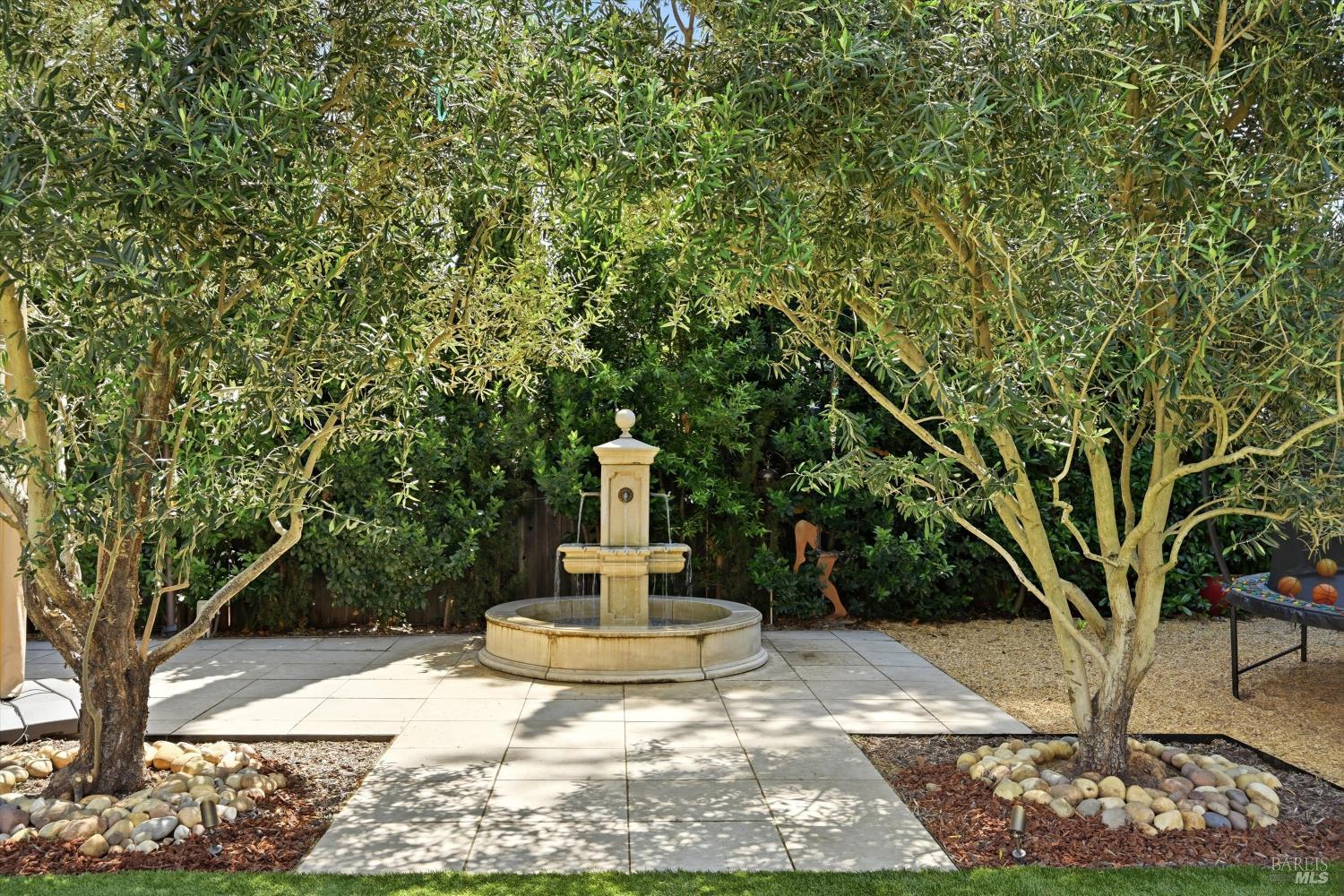 1986 Walden Lane Napa CA 94558