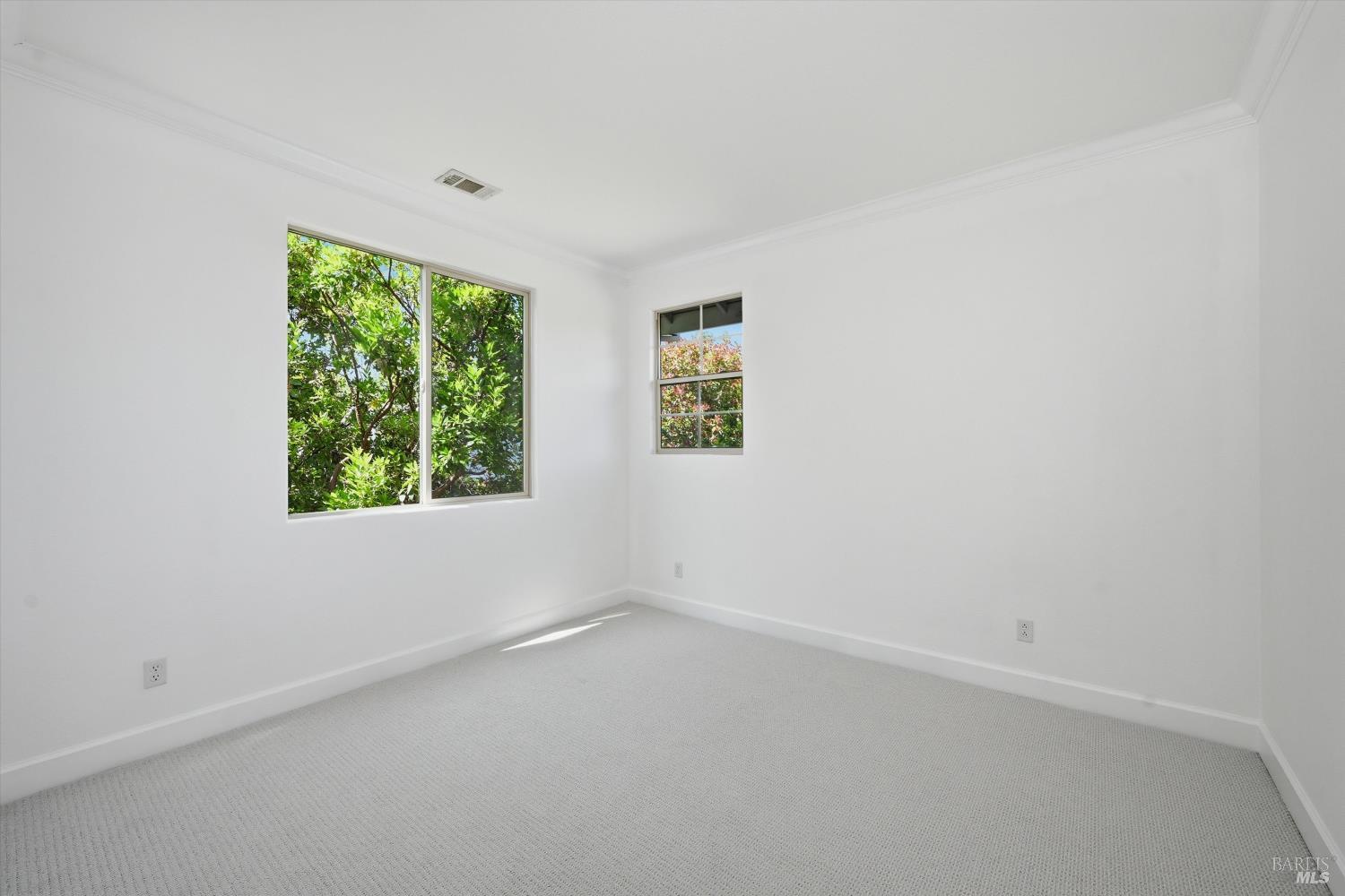 1986 Walden Lane Napa CA 94558