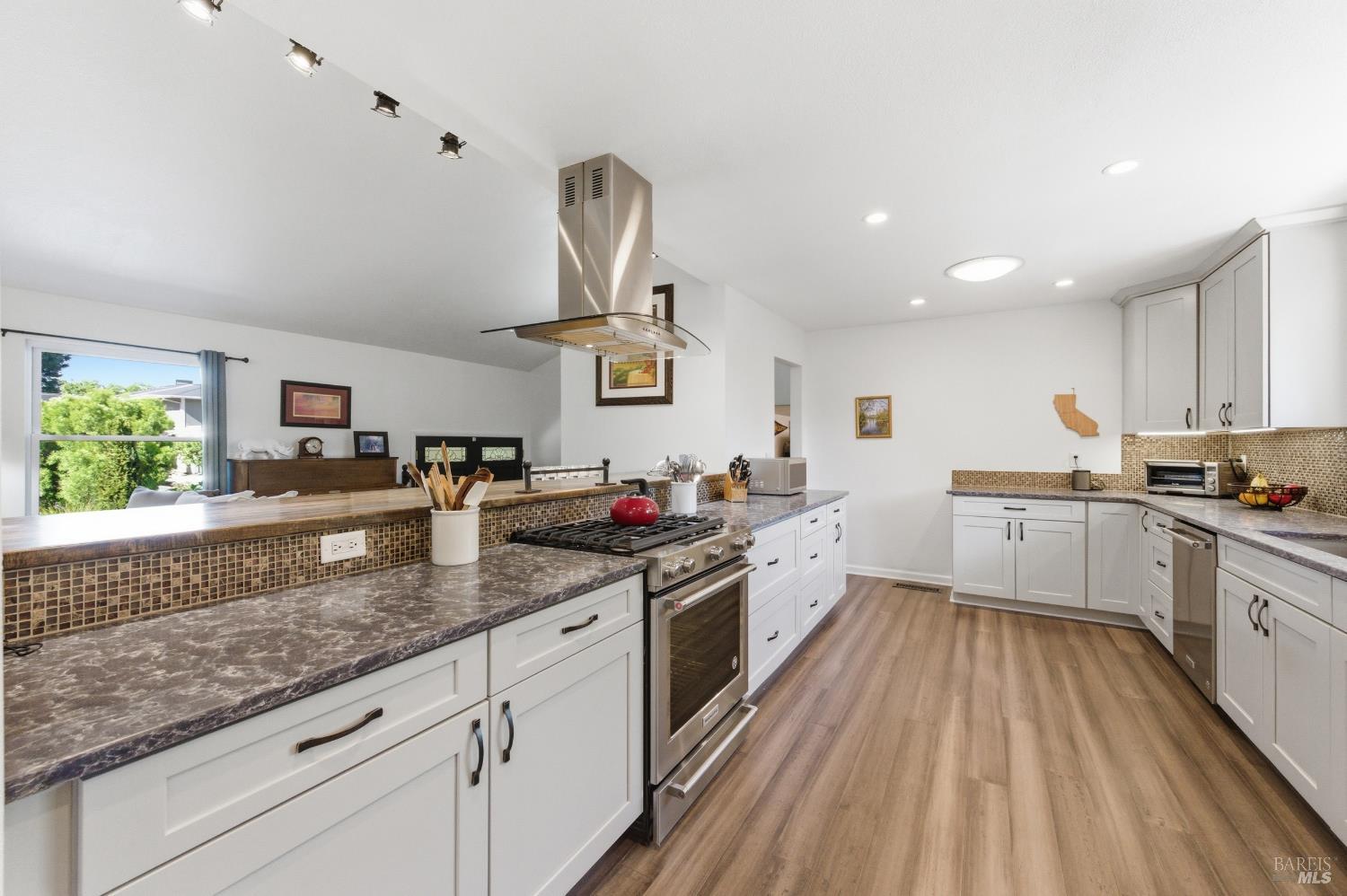 15 Glen Court Napa CA 94558