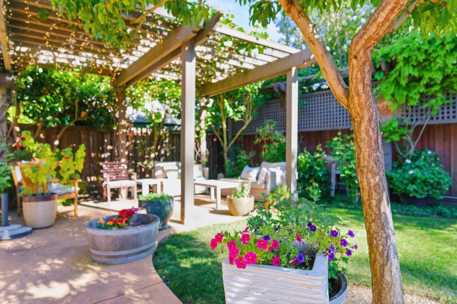 15 Glen Court Napa CA 94558