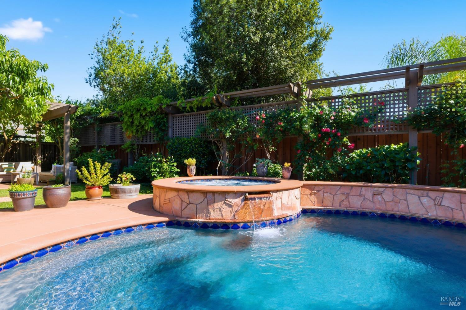 15 Glen Court Napa CA 94558