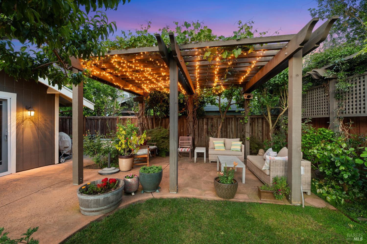 15 Glen Court Napa CA 94558