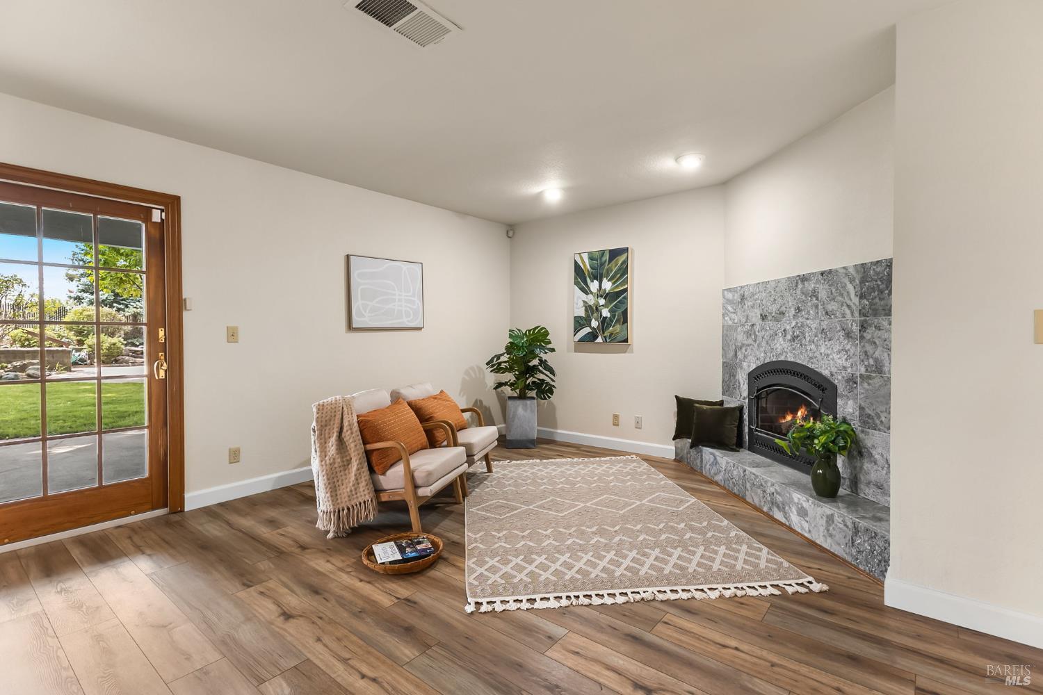 336 Royal Oaks Drive Vacaville CA 95687