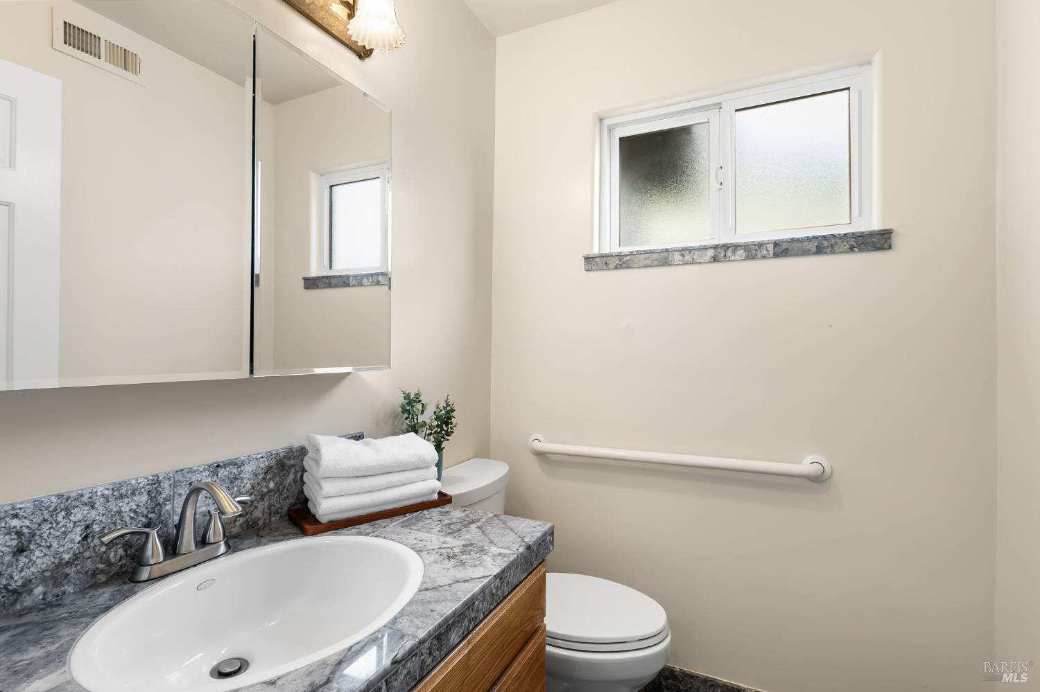 336 Royal Oaks Drive Vacaville CA 95687