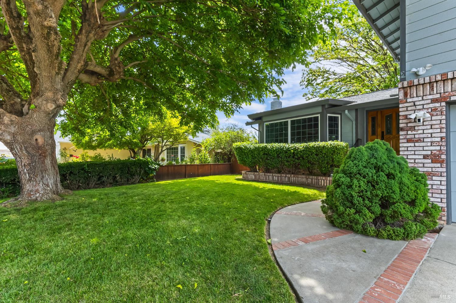 336 Royal Oaks Drive Vacaville CA 95687