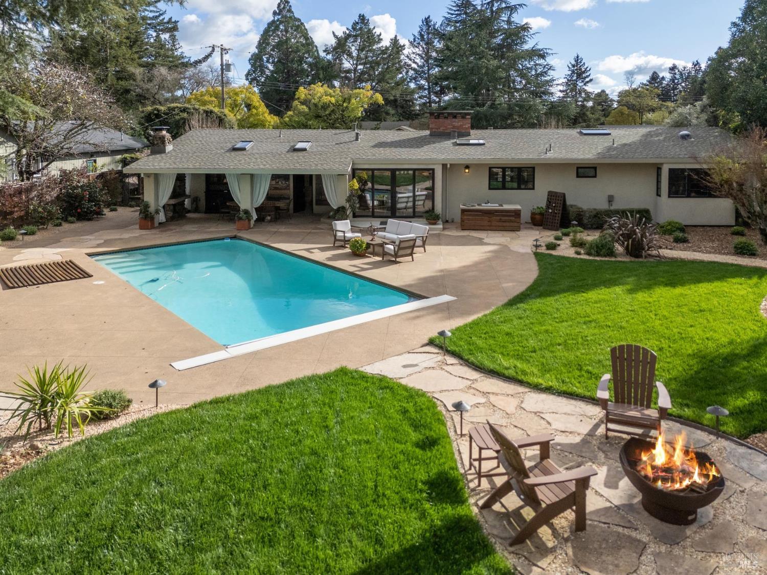1222 Apple Tree Court Sonoma CA 95476